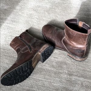 Men’s Cole Haan brown boot